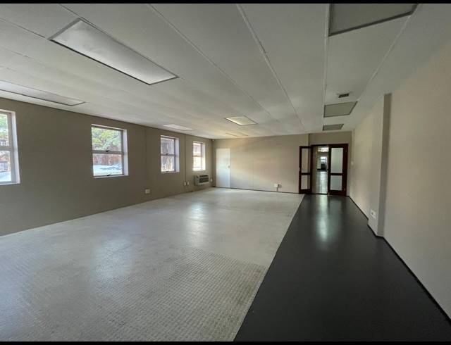488M² OFFICE TO LET IN RIVONIA